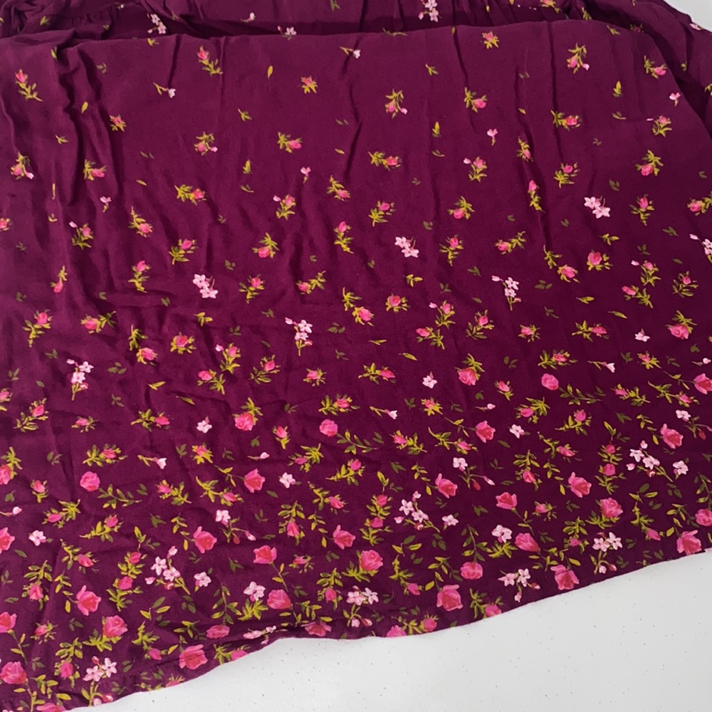 Old Navy Quarter Sleeve Maroon Floral Lightweight Dress Size XL (14) - Picture 5 of 9
